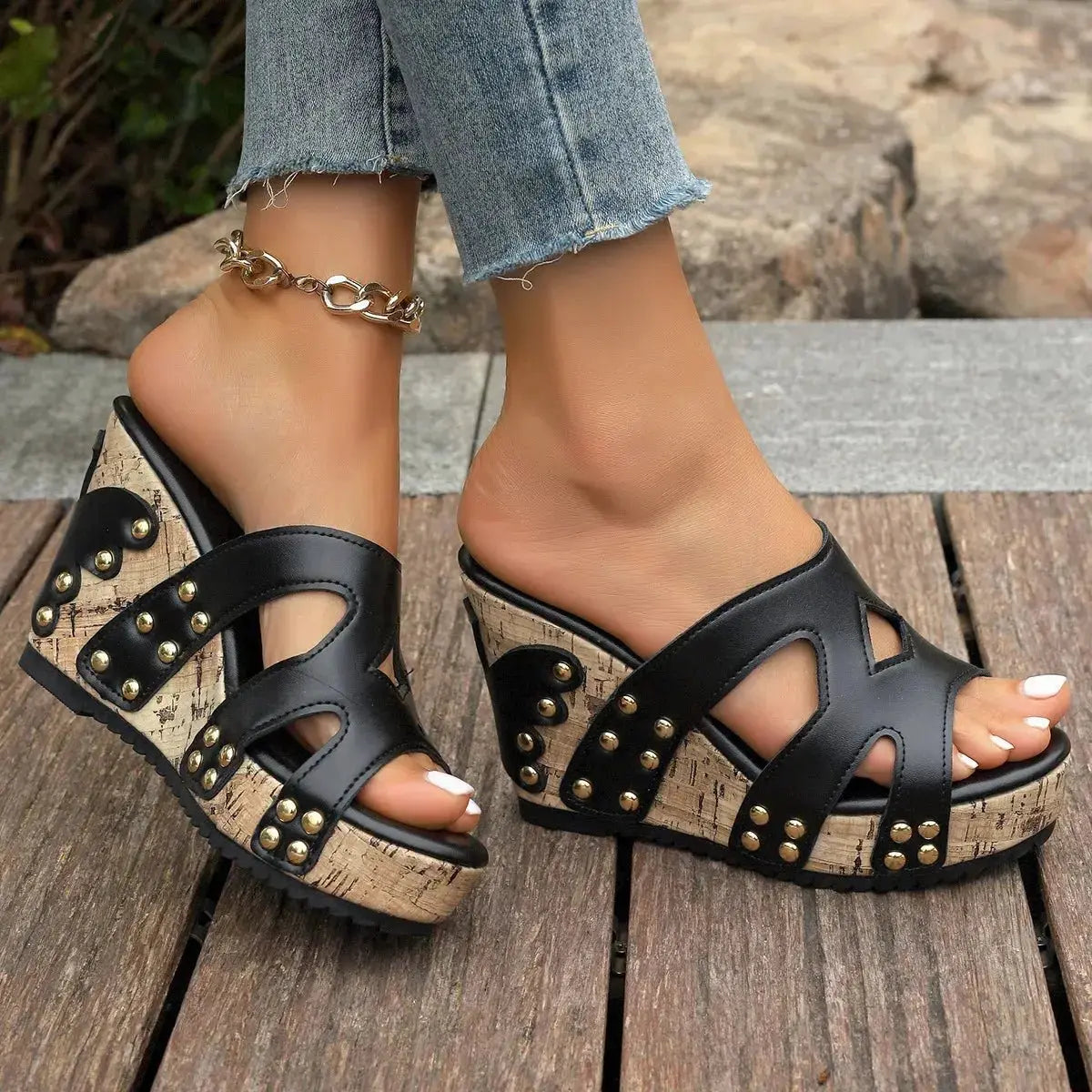 Open Toe Wedge Sandals.